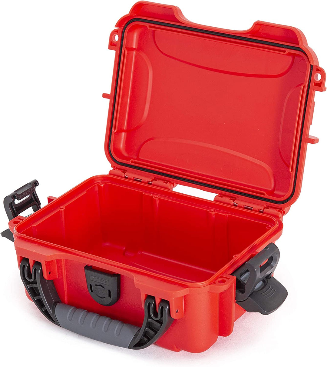 COLLINSMED NANUK 903 Waterproof and Impact Resistant First Aid Case - 330 Pieces
